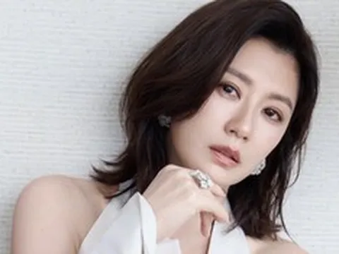 "Triệu Mẫn đẹp bậc nhất màn ảnh": Gồng gánh gia đình suốt nhiều năm vẫn bị chồng liên lụy