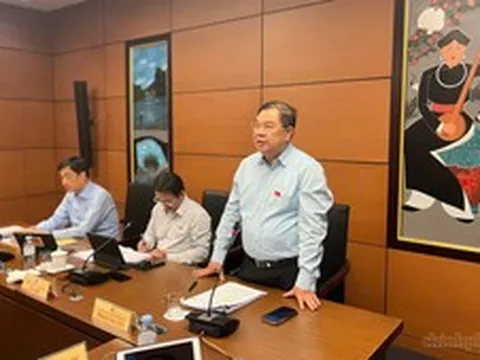 Phó Thủ tướng Thường trực Phạm Gia Túc: Sửa đổi 3 luật trong lĩnh vực ngân hàng nhằm hoàn thiện thể chế, khắc phục khoảng trống pháp lý