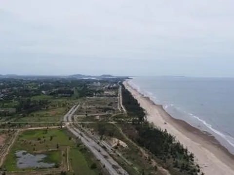 Rà soát để khơi thông dự án du lịch 400 tỷ đồng ven biển Tân Dân