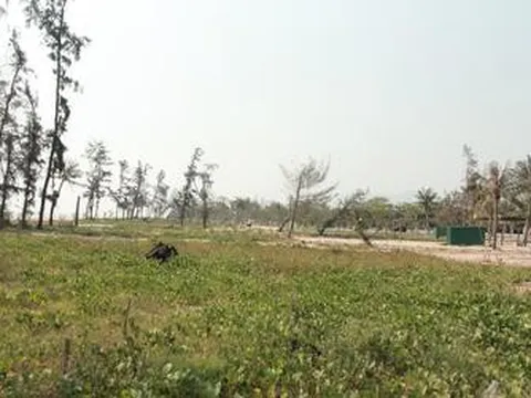 Nhiều dự án “treo” tại khu du lịch biển: Nơi bỏ hoang, nơi đầu tư thì bị vướng