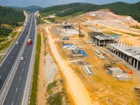 Cần thiết thay đổi cơ chế đầu tư trạm dừng nghỉ cao tốc