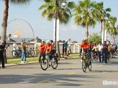 Độc đáo cuộc đua xe đạp dành cho các cặp vợ chồng tại Sports Festival 2026