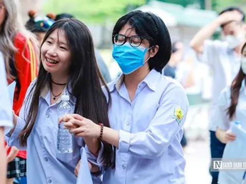 Điểm chuẩn đại học 2026 "nóng" từ hôm nay: Loạt trường bắt đầu công bố