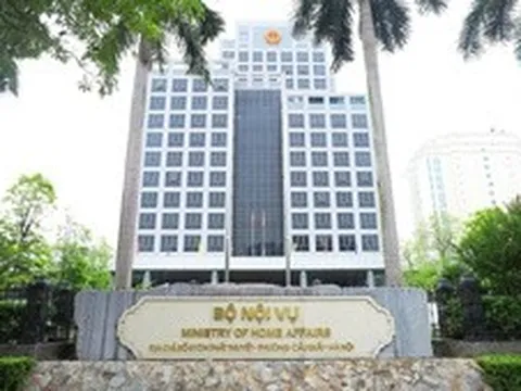 Bộ Nội vụ hướng dẫn giải quyết chính sách khi sắp xếp cơ sở giáo dục, trường học