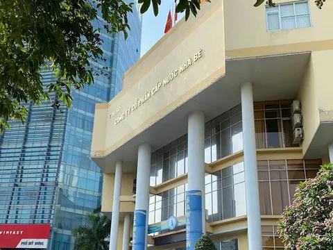 Lợi nhuận sụt giảm, Cấp nước Nhà Bè vẫn mạnh tay chia cổ tức