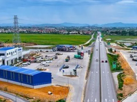 Toàn bộ trạm dừng nghỉ trên cao tốc Bắc-Nam hoàn thành dịch vụ công thiết yếu trước 15/8