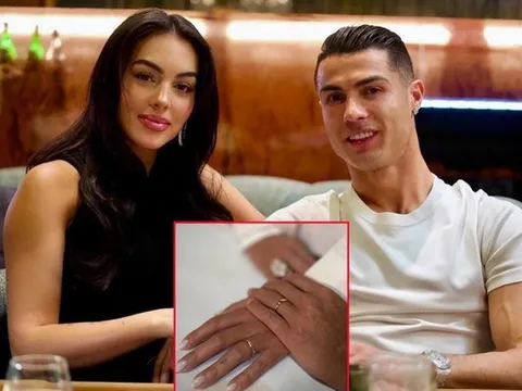 Lễ cưới kín đáo của Cristiano Ronaldo và Georgina Rodriguez