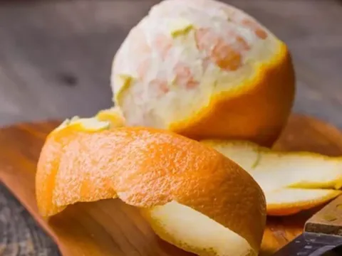 Không phải vỏ, đây là phần cực bổ dưỡng của quả cam, nhiều người không biết lại bỏ đi