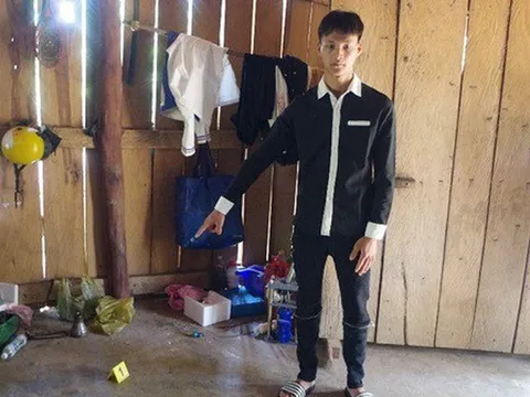 Ông bố 21 tuổi bị đề nghị truy tố sau lần đi khai sinh cho con