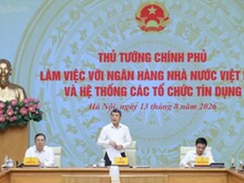 Thủ tướng Chính phủ làm việc với Ngân hàng Nhà nước và hệ thống các tổ chức tín dụng