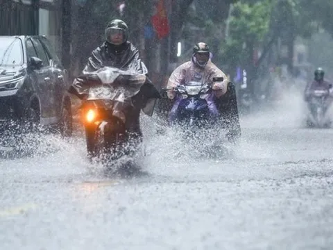 Miền Bắc đón mưa to "sầm sập" sau chuỗi ngày nắng nóng, tối nay nơi nào là tâm điểm?