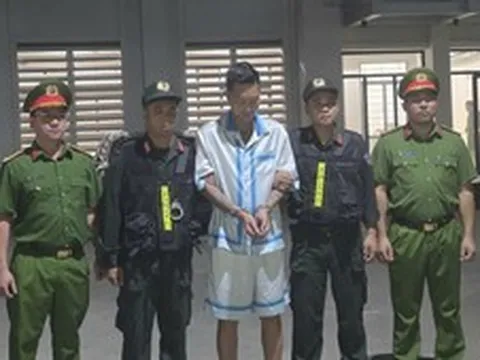 Khởi tố đối tượng Huấn 'Hoa Hồng'