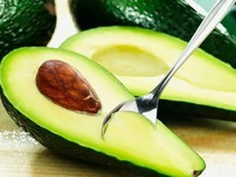 Quả bơ giàu dưỡng chất nhưng nhóm người này nên hạn chế ăn