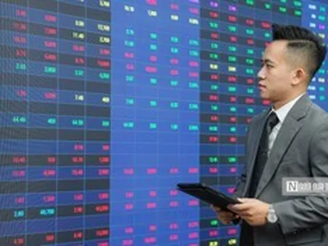 VN-Index chưa hết áp lực giảm nhưng định giá nhiều nhóm cổ phiếu đã về vùng hấp dẫn