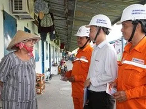 EVNHCMC: Lấy phòng ngừa làm gốc, đưa an toàn điện đến từng hộ gia đình