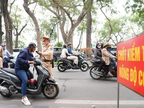 Chính phủ yêu cầu xử nghiêm vi phạm giao thông, "không có vùng cấm, không có ngoại lệ"