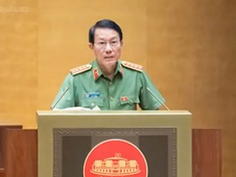 Quốc hội nghe báo cáo về các dự án luật trong lĩnh vực hình sự