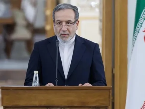 Iran nói về “số phận” đòn trừng phạt kinh tế mới nhất mà ông Trump đe dọa áp đặt