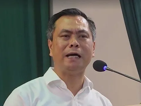 Cựu Hiệu trưởng "ăn chặn" tiền hỗ trợ A80 của sinh viên khai do "ký vội"
