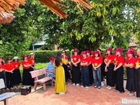 Về ngôi nhà tuổi thơ của Đại tướng Võ Nguyên Giáp bên dòng Kiến Giang
