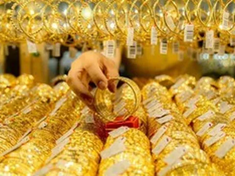Giá vàng hôm nay (25/8): Giữ vững ở vùng giá cao