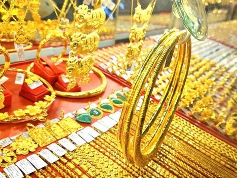 Giá vàng hôm nay (27/8): Không giữ được thế cân bằng