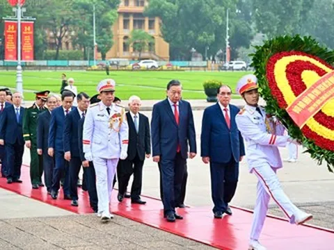 Lãnh đạo Đảng, Nhà nước vào Lăng viếng Chủ tịch Hồ Chí Minh nhân dịp Quốc khánh 2/9