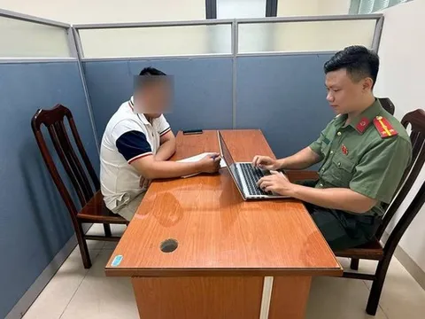 Để lọt văn bản giả mạo, kiểm duyệt viên nhóm Facebook bị xử phạt