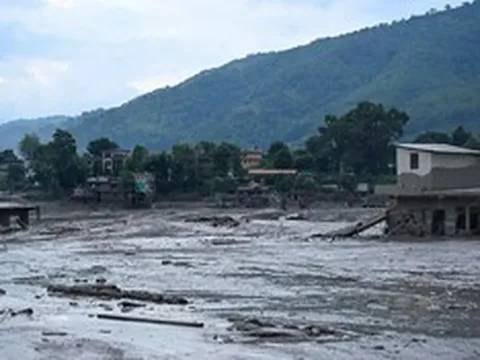 Lũ quét ở Nepal: Bao nhiêu người thiệt mạng, mất tích?