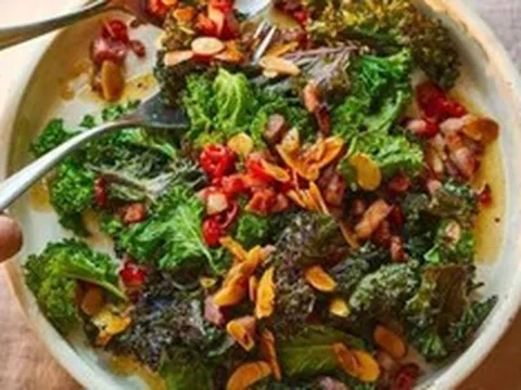 Loại rau được bác sĩ tim mạch Mỹ khuyên ăn mỗi ngày, ở Việt Nam ra chợ là thấy