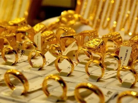 Giá vàng hôm nay (31/8): Thị trường giao dịch cầm chừng