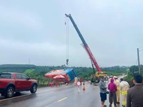 Vụ lật xe khách khiến nhiều người thương vong ở Gia Lai: Bộ Y tế chỉ đạo khẩn