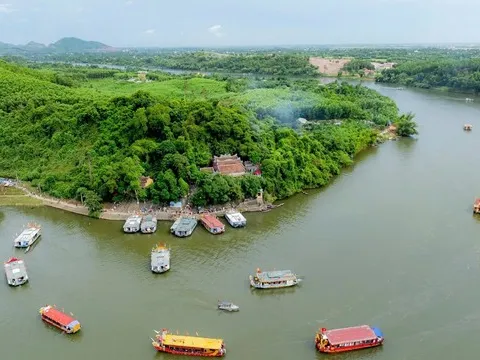 Từ không gian tín ngưỡng ở núi Ngọc Trản đến Di sản văn hóa Quốc gia “Lễ hội điện Huệ Nam”