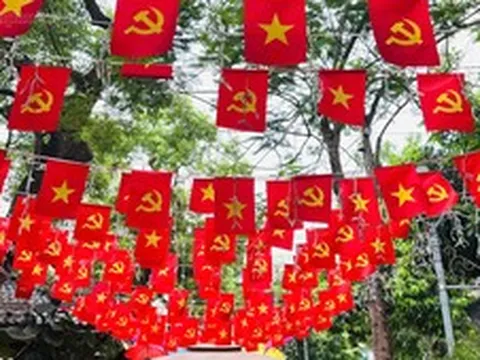 Quốc khánh 2/9: Về Lăng Bác, tiếp nối mạch nguồn lịch sử và tình yêu Tổ quốc