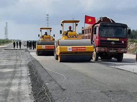 Chạy đua từng ngày trên công trường cao tốc qua Tp.Đồng Nai