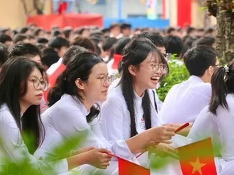 Tp.HCM: Rộn ràng ngày khai giảng, học sinh sẵn sàng bước vào hành trình mới