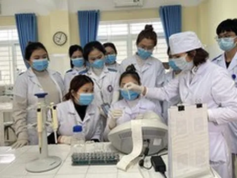 Sẽ có 2 kỳ kiểm tra năng lực hành nghề với 4 chức danh bác sĩ năm 2027