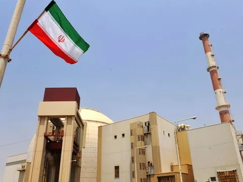 Mỹ và 3 cường quốc châu Âu thúc đẩy việc chuyển hồ sơ Iran lên Hội đồng Bảo an