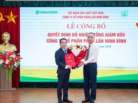 Phân lân Ninh Bình bổ nhiệm tân Tổng Giám đốc 8X