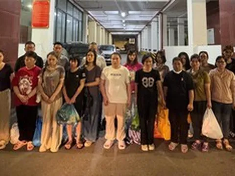 Lật tẩy thủ đoạn "vẽ bệnh", cưỡng ép bệnh nhân nâng gói dịch vụ ở phòng khám Phượng Đỏ