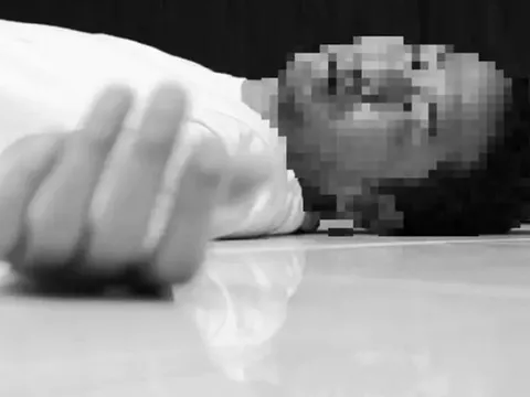 Người đàn ông 40 tuổi suýt tử vong khi đang massage, bác sĩ cảnh báo dấu hiệu nguy hiểm