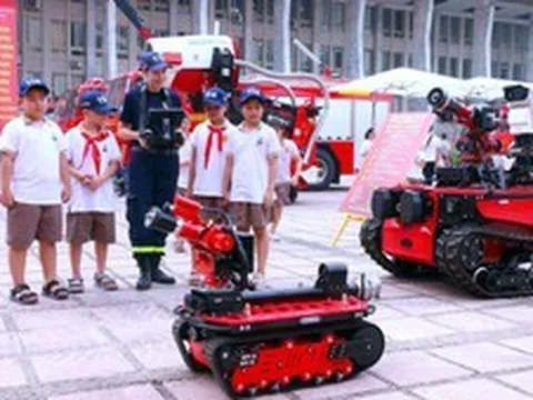Hàng loạt công nghệ phòng cháy chữa cháy, cứu nạn hiện đại quy tụ tại Hà Nội