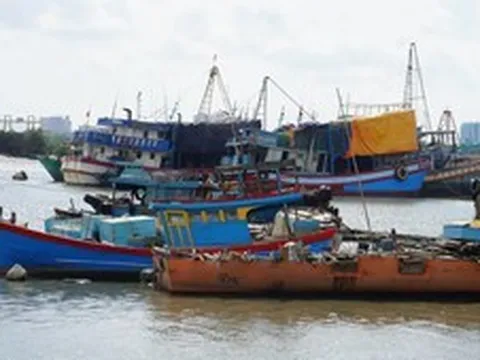 Quản lý chặt tàu thuyền, chủ động ứng phó áp thấp nhiệt đới trên biển