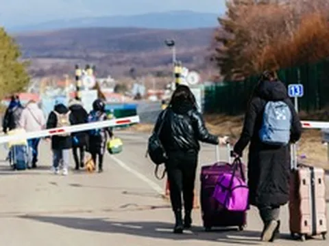 Phần lớn người tị nạn Ukraine tại nước láng giềng phía Tây dự định trở về nhà