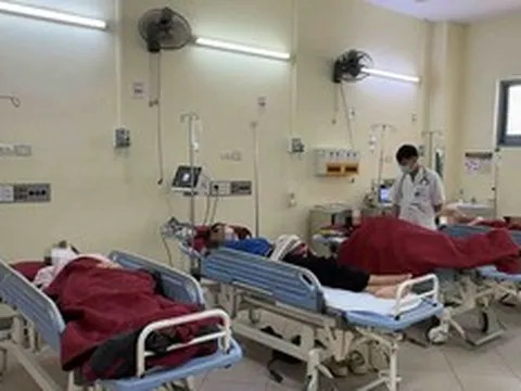 Vụ nghi ngộ độc tập thể tại Công ty Scavi Huế: 201 người nhập viện, 32 người đã xuất viện