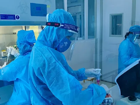 Biến thể phụ BA.4, BA.5 lây lan nhanh, ca Covid-19 tăng: Bộ Y tế yêu cầu tăng cường phòng chống dịch