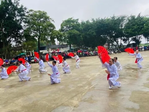 Hội LHPN huyện Ba Vì quan tâm chăm sóc sức khỏe cho hội viên phụ nữ