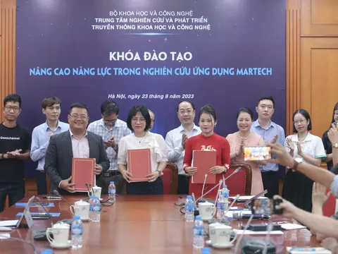 Giúp doanh nghiệp khởi nghiệp bắt kịp xu hướng Martech