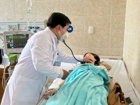 Có nên cho trẻ F0 dùng thuốc điều trị Covid-19?