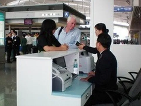 Miễn thị thực nhập cảnh Việt Nam cho công dân 13 nước